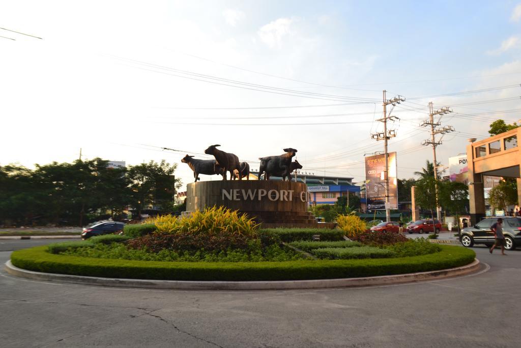 Daichi Place Newport Boulevard Манила Экстерьер фото